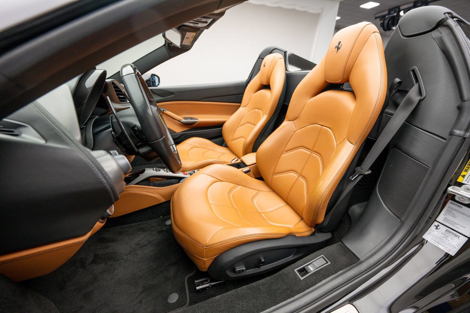 Used 2017 Ferrari 488 Spider RWD image 19