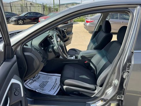 Used 2017 Nissan Altima 2.5 S w/ Power Driver Seat Package image 23