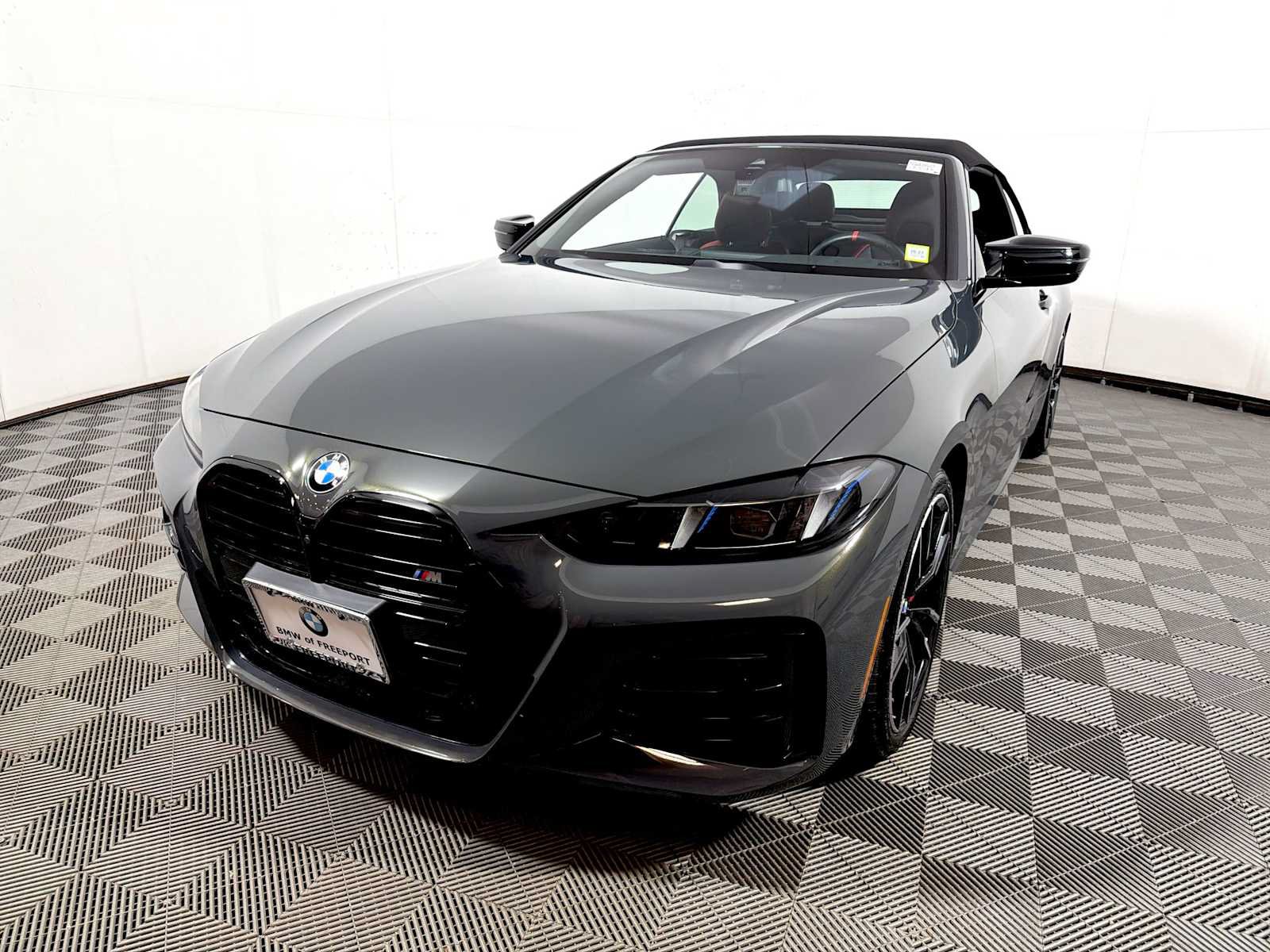 Used 2026 BMW 440i xDrive Convertible w/ Premium Package AWD/4WD image 3