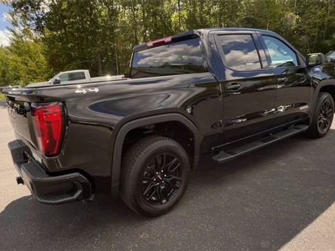 New 2026 GMC Sierra 1500 Elevation image 9