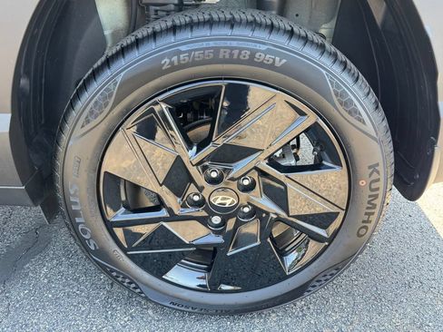 Certified 2026 Hyundai Kona SEL Sport AWD/4WD image 32