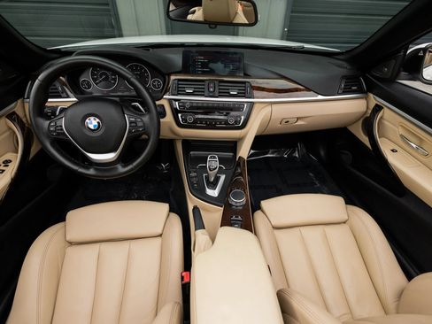 Used 2017 BMW 440i Convertible RWD image 27