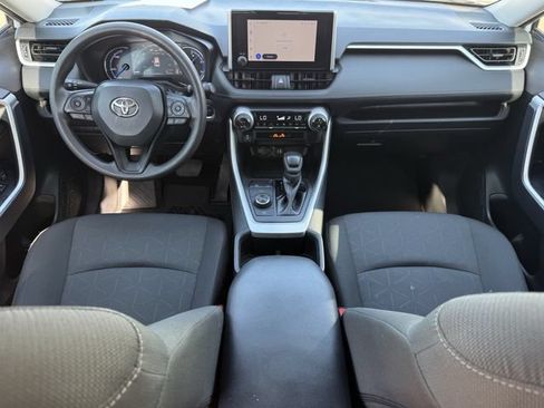 Used 2025 Toyota RAV4 XLE w/ Convenience Package AWD/4WD image 16