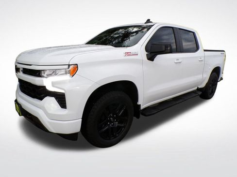 Used 2023 Chevrolet Silverado 1500 RST AWD/4WD image 2