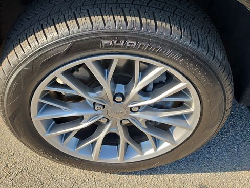 Used 2022 Jeep Grand Cherokee L Summit w/ Advanced Protech Group IV image 7