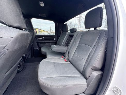Used 2025 RAM 2500 Big Horn AWD/4WD image 17
