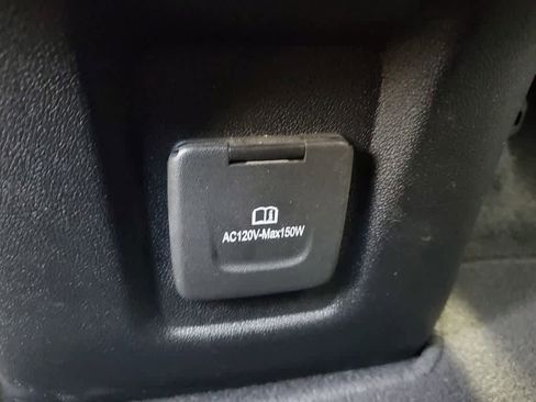 Used 2020 Chevrolet Equinox Premier image 13