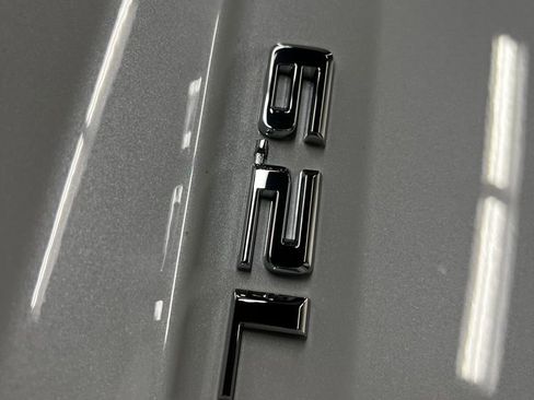 New 2026 Chevrolet Silverado 1500 High Country w/ Technology Package AWD/4WD image 48