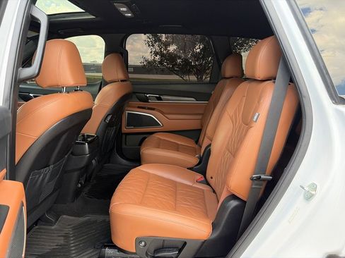 Used 2024 Kia Telluride EX X-Line AWD/4WD image 46