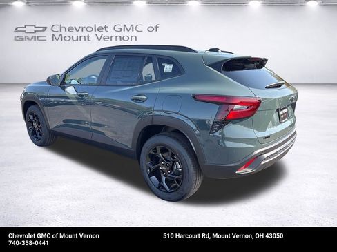 New 2026 Chevrolet Trax LT image 3