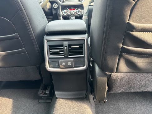 Used 2023 Subaru Forester Limited AWD/4WD image 13