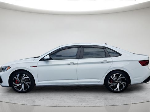 Used 2023 Volkswagen Jetta GLI Autobahn FWD image 2
