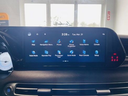 Used 2024 Hyundai Palisade Calligraphy image 29