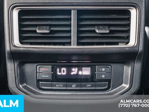 Used 2025 Volkswagen Atlas SE FWD image 56