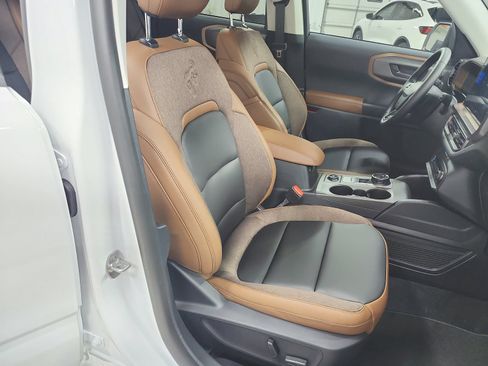 New 2026 Ford Bronco Sport Outer Banks AWD/4WD image 36