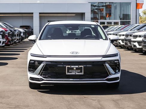 Used 2026 Hyundai Sonata SEL FWD image 2