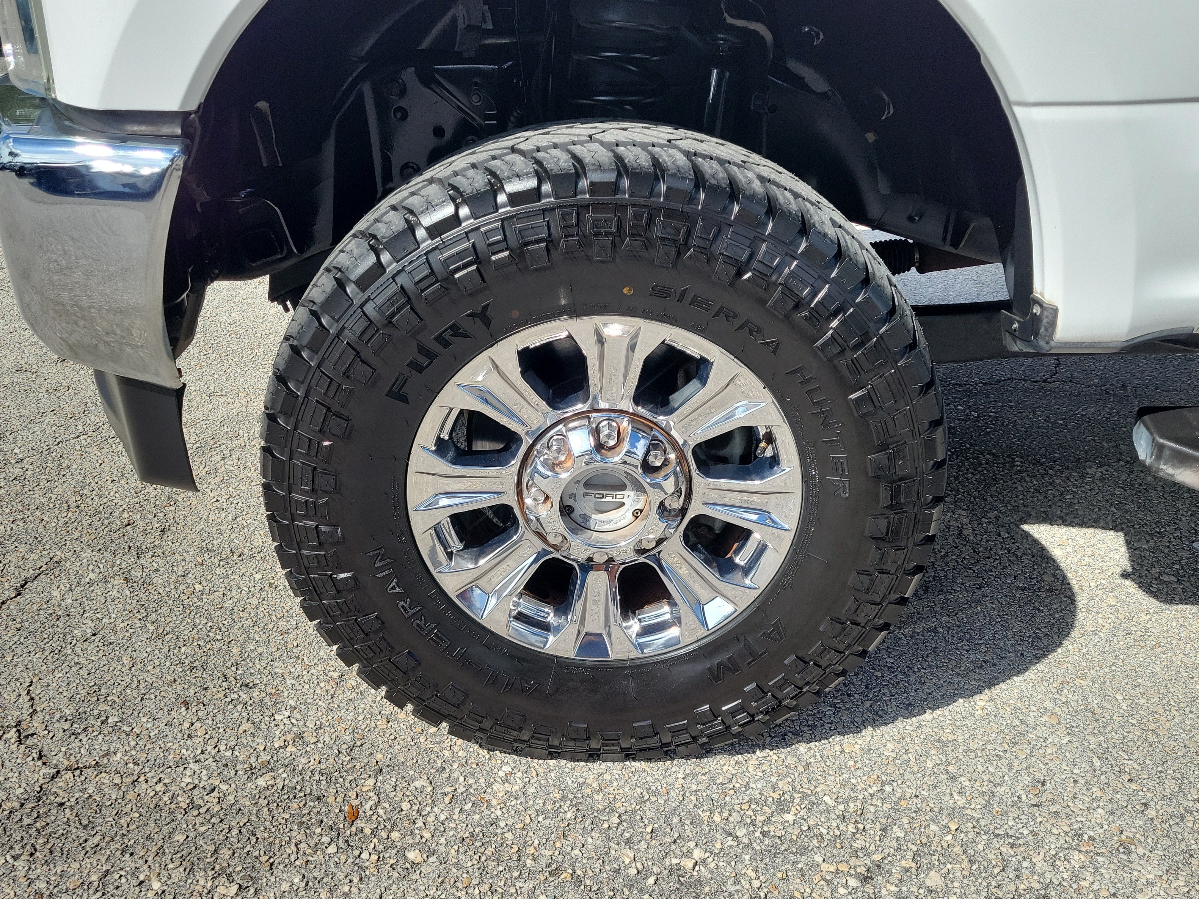 Used 2019 Ford F250 XLT w/ XLT Premium Package AWD/4WD image 5