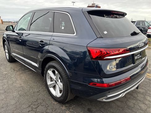 Used 2024 Audi Q7 2.0T Premium w/ Convenience Package image 4