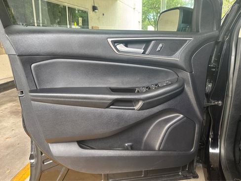 Used 2020 Ford Edge SEL AWD/4WD image 20