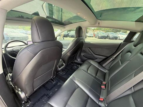 Used 2018 Tesla Model 3 Long Range AWD/4WD image 16