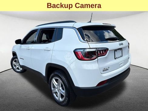 Used 2023 Jeep Compass Latitude AWD/4WD image 9