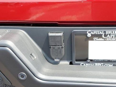 New 2026 GMC Sierra 2500 AT4X w/ AT4X AEV Edition AWD/4WD image 7