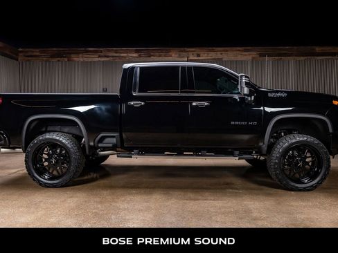 Used 2023 Chevrolet Silverado 3500 High Country w/ Z71 Off-Road Package image 11