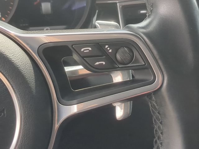 Used 2018 Porsche Macan AWD/4WD image 21