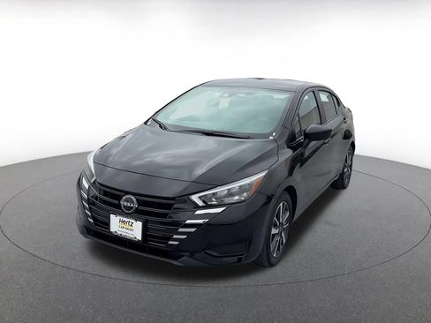 Used 2025 Nissan Versa SV FWD image 6