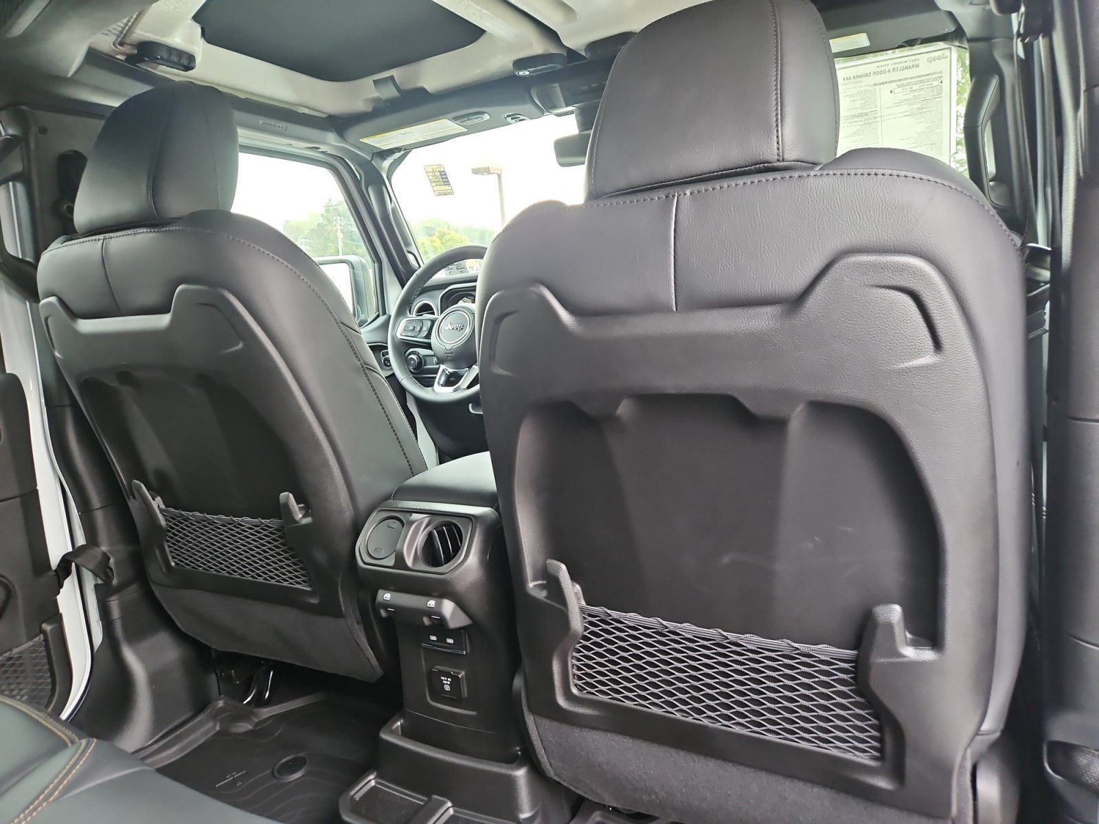 New 2027 Jeep Wrangler Unlimited Sahara AWD/4WD image 18