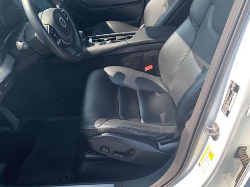 Used 2019 Volvo XC90 T6 Momentum AWD/4WD image 20