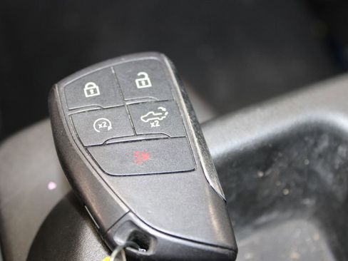 Used 2024 GMC Sierra 1500 Elevation image 32