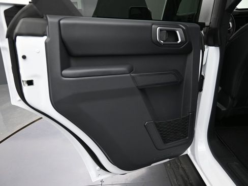 New 2025 Ford Bronco Outer Banks image 6