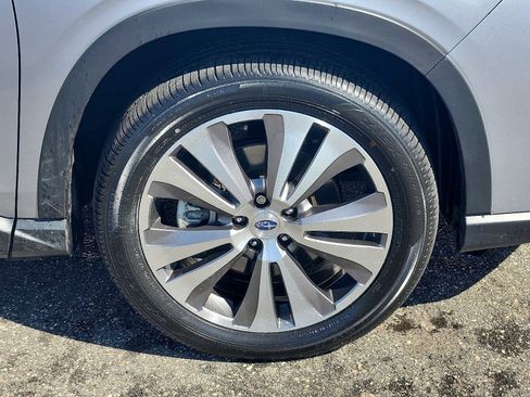 Used 2022 Subaru Ascent Limited w/ Technology Package image 8