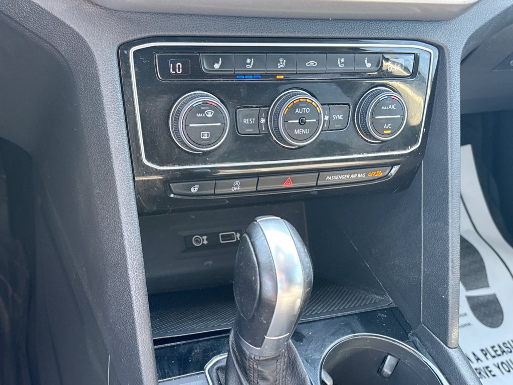 Used 2019 Volkswagen Atlas SEL AWD/4WD image 34