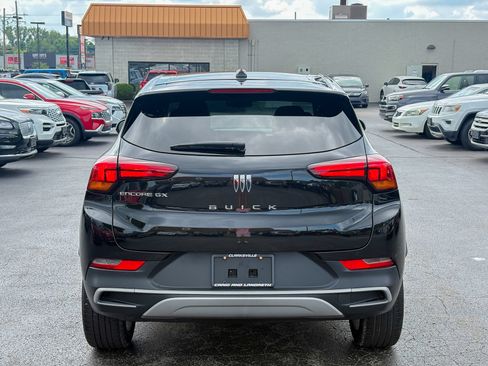Used 2024 Buick Encore GX Preferred w/ Comfort Package FWD image 16