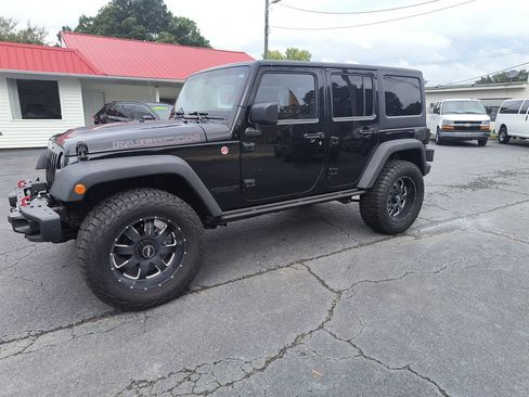 Used 2014 Jeep Wrangler Unlimited Rubicon image 1