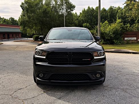Used 2017 Dodge Durango R/T w/ Blacktop Package RWD image 2