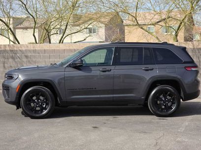 New 2026 Jeep Grand Cherokee Altitude