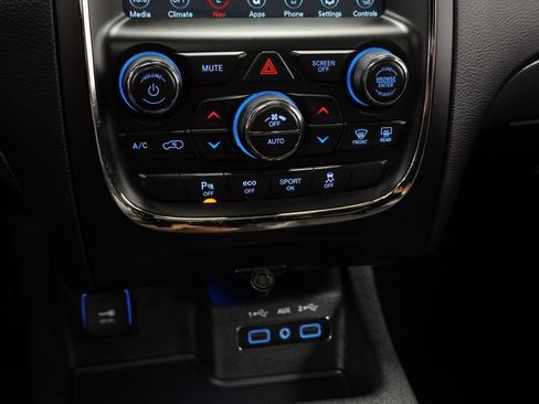 Used 2020 Dodge Durango R/T w/ Blacktop Package AWD/4WD image 22