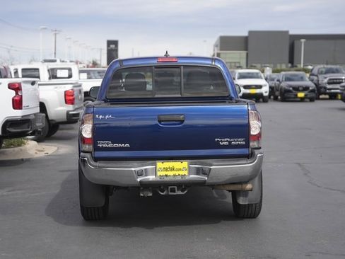Used 2014 Toyota Tacoma PreRunner image 7