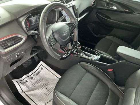Used 2023 Chevrolet TrailBlazer RS w/ Sun and Liftgate Package AWD/4WD image 15