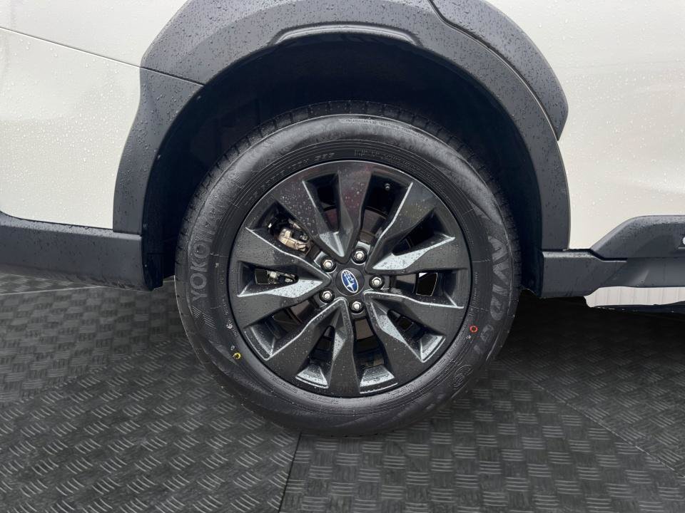 Used 2024 Subaru Outback Onyx Edition AWD/4WD image 27