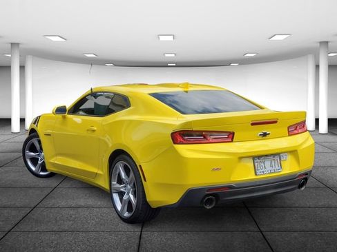 Used 2018 Chevrolet Camaro SS w/ LPO RS/SS Interior Package image 6