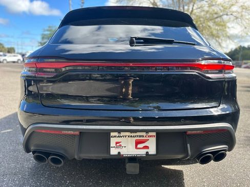 Used 2023 Porsche Macan image 10