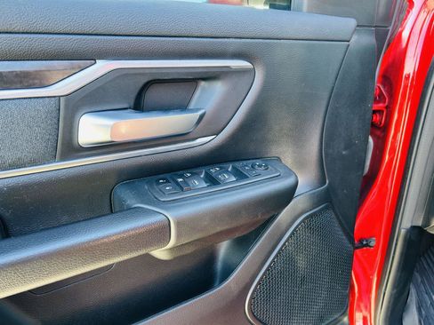 Used 2021 RAM 1500 Big Horn image 12