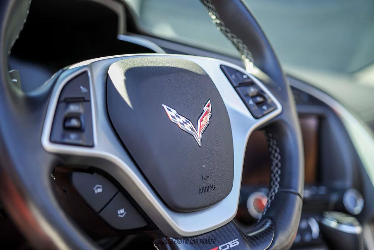 Used 2019 Chevrolet Corvette Z06 RWD image 19