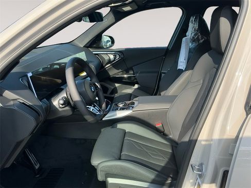 New 2026 BMW X3 xDrive30 w/ Premium Package image 9