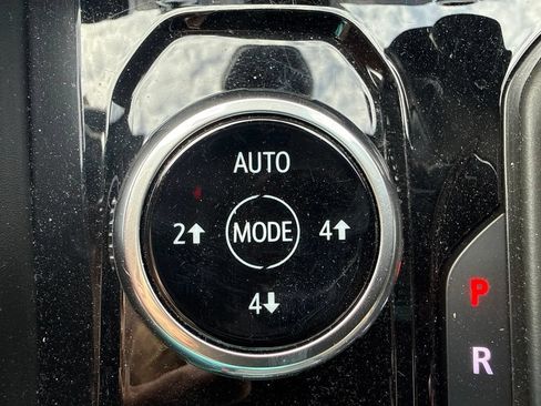 Used 2023 GMC Canyon AT4 w/ AT4 Premium Package AWD/4WD image 31
