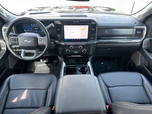Used 2025 Ford F250 Lariat w/ Lariat Ultimate Package AWD/4WD image 23